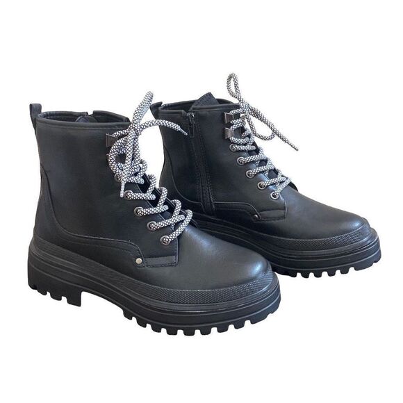 ShuShop Black Ymelda Combat Boots Size 8 NEW - Picture 1 of 9